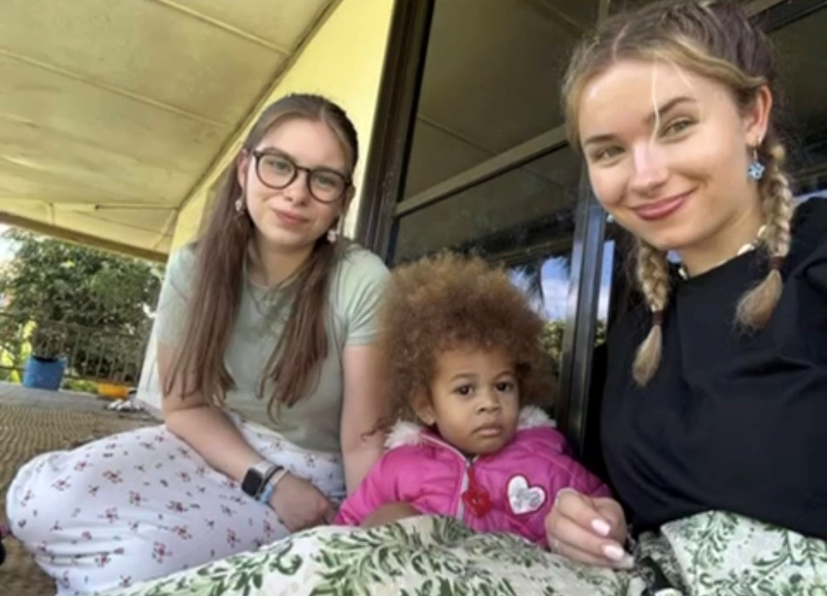 Lowri Lane in Fiji