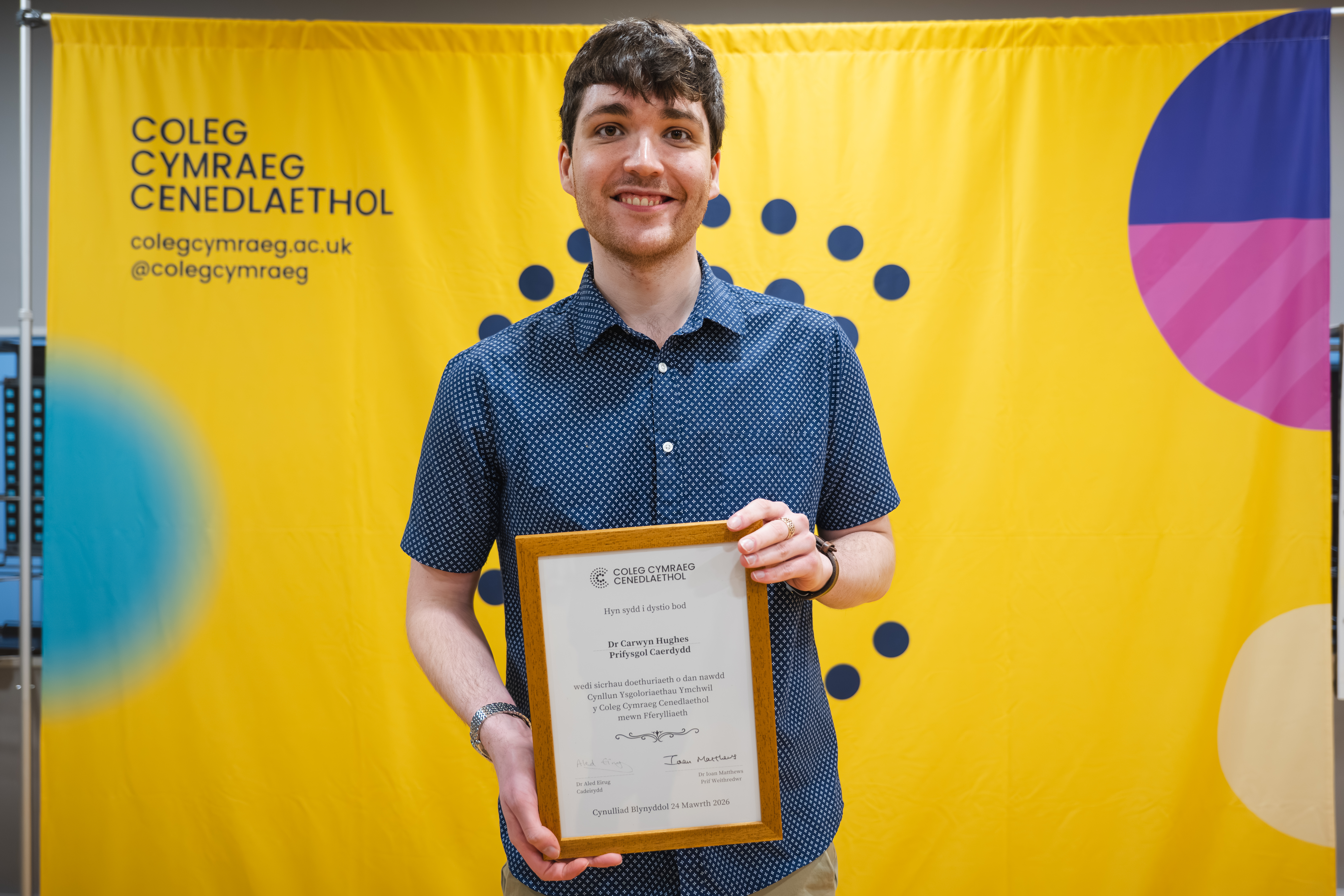 Dr Carwyn Hughes